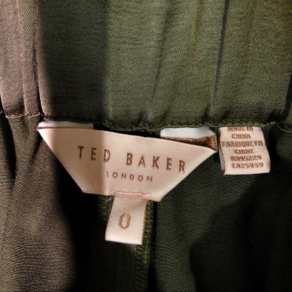 Women NWOT sz 0 Ted Baker paper bag joggers - Picture 7 of 7